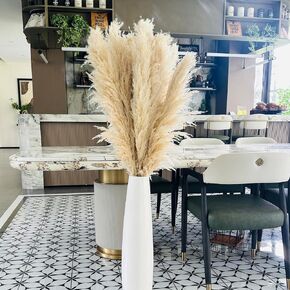 55" inch Scarcity Natural Pampas Grass Decor Tall, pompas Grass, Tall Pampas Grass for Wedding, Party, Farmhouse, Boho Home Decor in Saudi Arabia