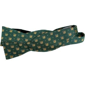 William & Lauren Baylor Bow Tie – 100% Silk Collegiate Neckwear for Men – Officially Licensed Baylor Accessory for Game Day, Alumni, and Graduation Gifts in Saudi Arabia