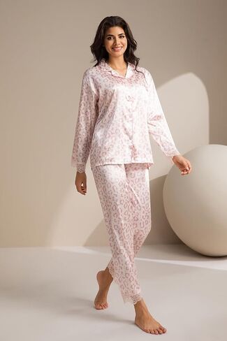 بيجامات ساتين الحرير مجموعة للنساء ، و 4pcs الدانتيل الدانتيل بيجامات ، وأعلى الأكمام طويلة وسروال in Saudi Arabia
