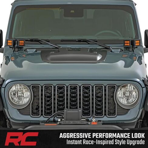 مغرفة محرك السيارة Rough Country لـ Jeep Wrangler JL & Gladiator JT (2018-2025)-أسود غير لامع ، طلاء إلى رمز ، نمط عدواني ، ملاءمة الدقة ، تثبيت بدون حفر in Kuwait