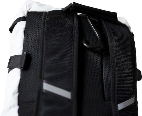 حقيبة لاكروس ممتازة - حقيبة ظهر لاكروس - تحمل معظم معدات لاكروس أو الهوكي الميداني مع حاملين للعصا وحجرة مرابط منفصلة - أسود - كحلي - أخضر جيشي - أبيض قطبي in Kuwait