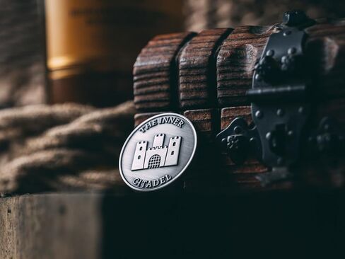 عملة القلعة الداخلية، عملة رواقية للتأملات الرواقية اليومية، عملة الشجاعة عملة القلق التذكارية موري النحاسية، ميدالية الفلاسفة الرواقيين أمور فاتي in Kuwait