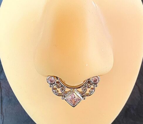 1pc Non-Piercing Lace Swirl Septum Hanger Clip-On Fake Nose Ring - Body Jewelry in Saudi Arabia