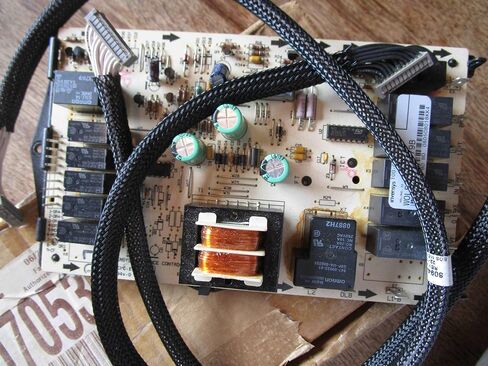 Wolf Oven Control Relay Board 807053 in Saudi Arabia