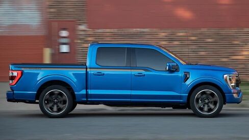 Blue Oval Industries OEM M-1447-FPEVENT PLOSS Black Fender Vents for 2021-2025 FORD F-150 in Kuwait