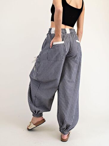 Women Drawstring Striped Pants Loose Wide Leg Casual Lounge Pants with Pockets in Saudi Arabia