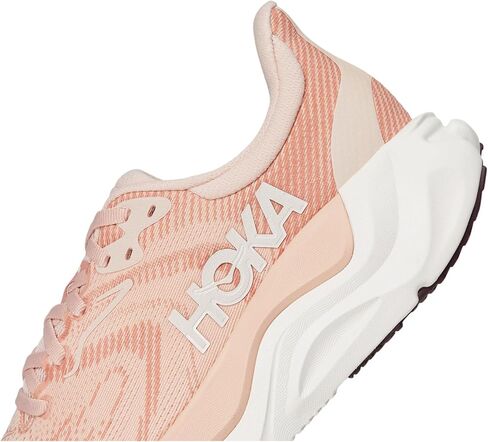 Hoka Women's Arahi 8 Sneaker in Kuwait