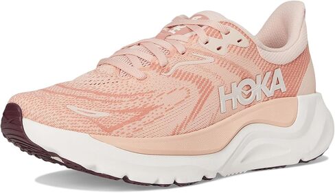 Hoka Women's Arahi 8 Sneaker in Kuwait