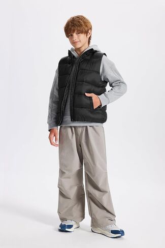 Packable Puffer Vest for Boys Lightweight Water-Resistant Kids' Outerwear Sleeveless Jacket with Zippered Pockets in Saudi Arabia