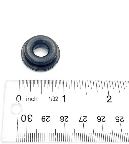 Polaris Victory Motorcycles Round Grommet ، لنماذج ماغنوم محددة ، OEM الأصلية - الجزء 5415694 in Kuwait