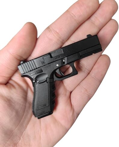 Keychain,Metal Pistol Shape Keychain G17 Fidget Toy 1:3 Scale Mini Pistol Key Chains Coolest Keychains for Men Husband Woman(Black) in Saudi Arabia