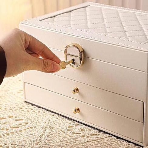 منظم مجوهرات مجوهرات أنيقة ذات سعة كبيرة - تصميم أبيض وخضراء أنيقة للقلائد والأقراط والخواتم والأساور - محلول تخزين المجوهرات النهائي. in Saudi Arabia