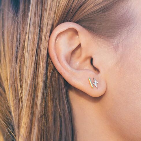 Pavoi 14k Gold Plated Plated Stud أقراط للنساء - أقراط الفضة الاسترليني مع الزركونيا المكعب - هدايا البرق السماوية والقمر والنجم والذهبي المجوهرات الذهبية in Kuwait