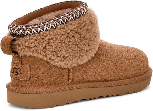 UGG Unisex-Child K Classic Ultra Mini Maxi Curly Fashion Boot in Saudi Arabia
