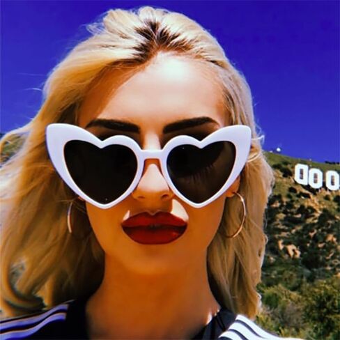 4 قطع نظارة شمسية على شكل قلب للنساء عازبة النظارات الشمسية in Kuwait