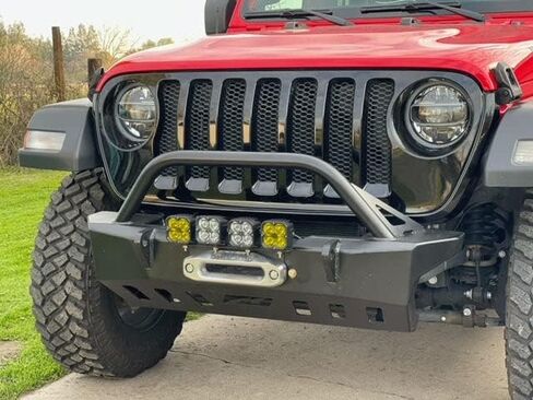 Motobilt Aluminum Universal Fairlead Light Mount in Saudi Arabia