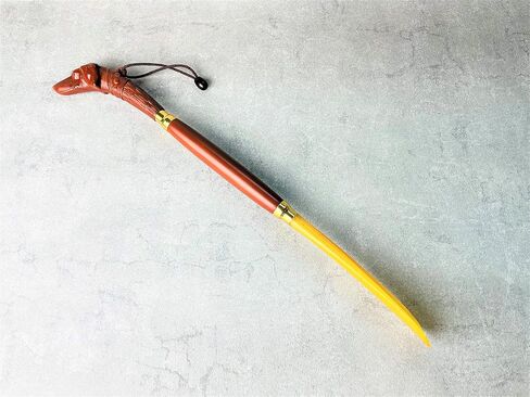 Shoe Horn Long Handle for Seniors [ Made in Japan ] 17.32 inch Stylish Design (Long Handled Shoehorn for Men) (Hunting dog design(17.32 inch)) in Saudi Arabia