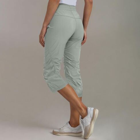 Womens Athletic Capri Pants Side Luched Capris تمرينات خفيفة الوزن يركض الركض مع جيوب in Kuwait