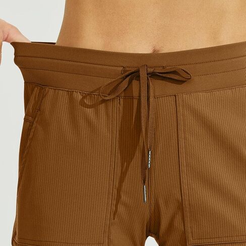 Womens Athletic Capri Pants Side Luched Capris تمرينات خفيفة الوزن يركض الركض مع جيوب in Kuwait