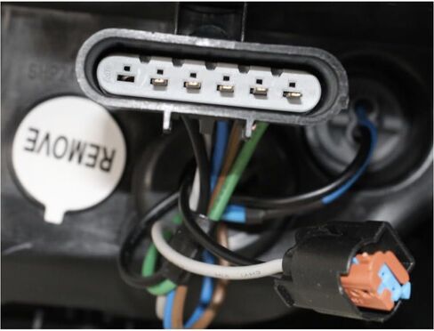 for GMC for Acadia 2007-2008 1pc Headlight Right Clear Lens w/bulbs GM2503294 in Kuwait