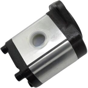 Hydraulic Pump 6672513 6672051 for Bobcat Skid Steer 751 751G 753 753G 763 763G 773 in Kuwait