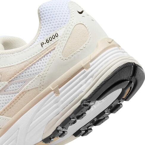 حذاء الجري Nike P-6000 للرجال (حليب جوز الهند/أزرق متوسط/فوتون داست/شراع) مقاس 12 in Saudi Arabia