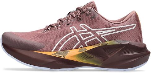 ASICS Womens Novablast 5 Tr in Saudi Arabia