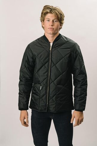 Classic Quilted Insulated Jacket in Saudi Arabia
