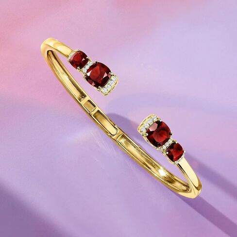 روس سايمونز 5.00 CT. T.W. العقيق و .10 CT. T.W. سوار الكفة البيضاء التوباز بالذهب 18kt على الجنيه الاسترليني in Saudi Arabia