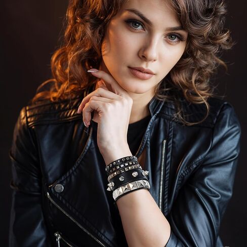 3 PCS Punk Rock Studded Bracelets ، Spiked Sudded Bracelet Cuff 80s Emo Goth Jewelry Accessories Wristband قابل للتعديل in Kuwait