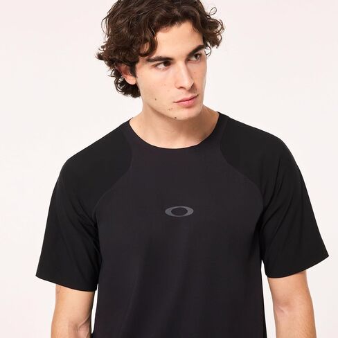 Oakley Man Shirt in Saudi Arabia