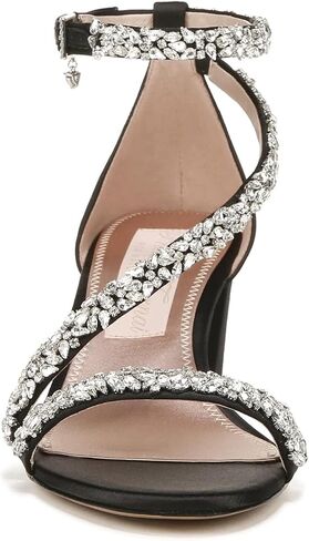 Naturalizer Pnina Tornai Ahava in Saudi Arabia