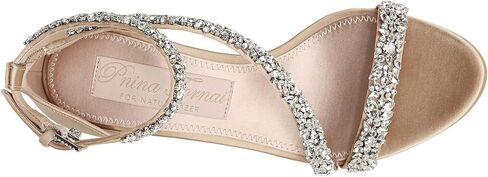 Naturalizer Pnina Tornai Ahava in Saudi Arabia