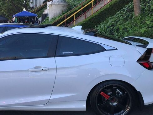 Civic 2dr Coupe 2016-2020 SZ Rear Roof Visor in Saudi Arabia