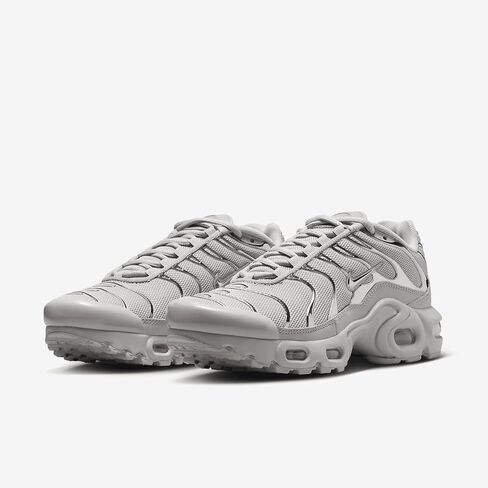 Nike Air Max Plus Big Kids' Shoes (CD0609-409, Thunder Blue/Football Grey/White/Photo Blue) Size 4.5 in Saudi Arabia