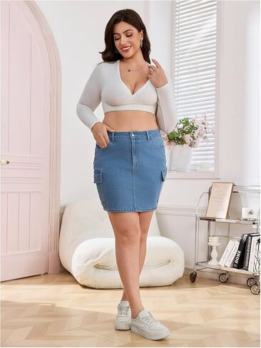 WDIRARA Women's Plus Size High Waist Cargo Denim Skirt Flap Pockets Zipper Fly Bodycon Mini Jean Skirt in Kuwait