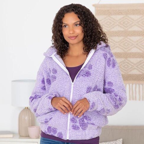 Greatergood دافئ في Paws Plush Sherpa Fleece Stacke مقنعين ناعم الدفء الكامل مع جيوب in Saudi Arabia