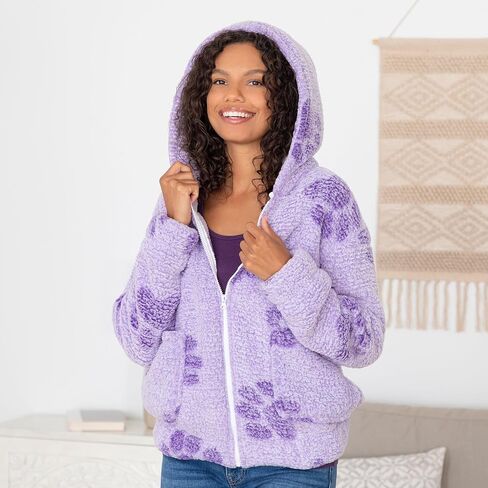 Greatergood دافئ في Paws Plush Sherpa Fleece Stacke مقنعين ناعم الدفء الكامل مع جيوب in Saudi Arabia