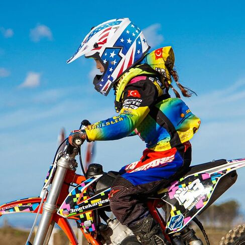 Youth Kids Dirt Bike Helmets Motocross Offroad ATV BMX MX Dirtbike Motorcycle Helmet J-01 with Goggles and Gloves DOT Approved in Saudi Arabia