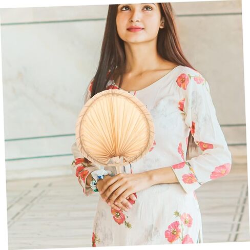 Vintage Handmade Palm Leaf Fan Practical Cooling Accessory for Summer Festivals and Parties Woven Design for Photography and Home Decoration in Kuwait