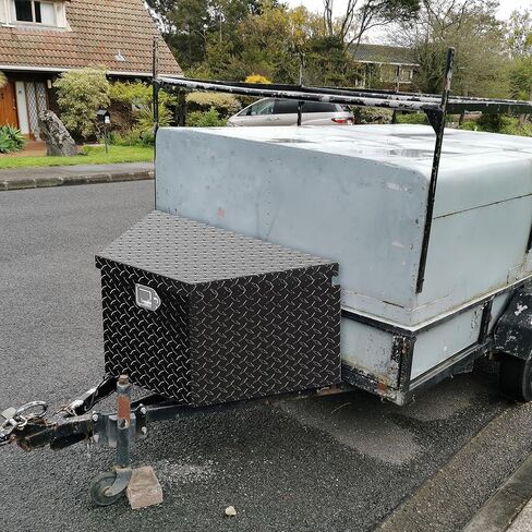 YITAMOTOR 39 Inch Trailer Tongue Boxes, Heavy Duty Aluminum Trailer Tool Box, Diamond Plate Storage Box, Waterproof Trailer Box for Pick Up Truck Bed, RV Trailer with Lock and Keys in Kuwait