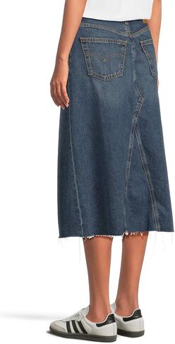 قامت Levi's Womens Hr A-Line بتفكيك تنورة Midi Midi in Saudi Arabia