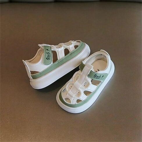 طفل فتى طفل مريح الصنادل الرياضية غير الرسمية لمشي المشي في الهواء الطلق شاطئ المشي لمسافات طويلة in Kuwait