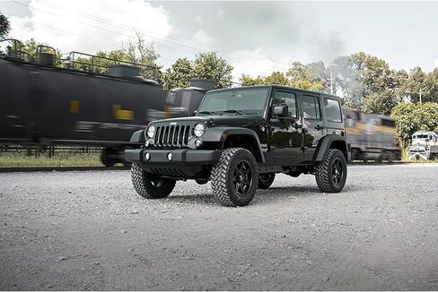 Rough Country 2.5" Lift Kit for 2007-2018 Jeep Wrangler JK Unlimited - 901 in Saudi Arabia