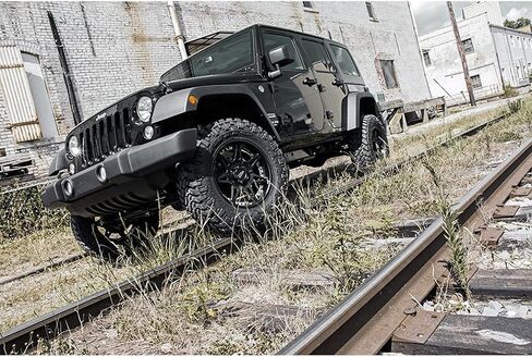 Rough Country 2.5" Lift Kit for 2007-2018 Jeep Wrangler JK Unlimited - 901 in Saudi Arabia
