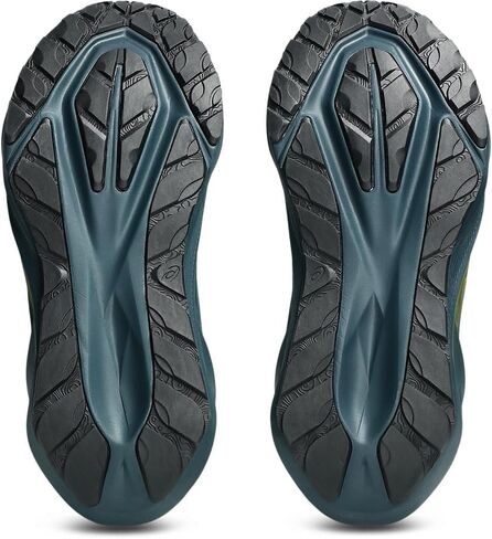 ASICS Men's Novablast 5 TRAEKER in Saudi Arabia