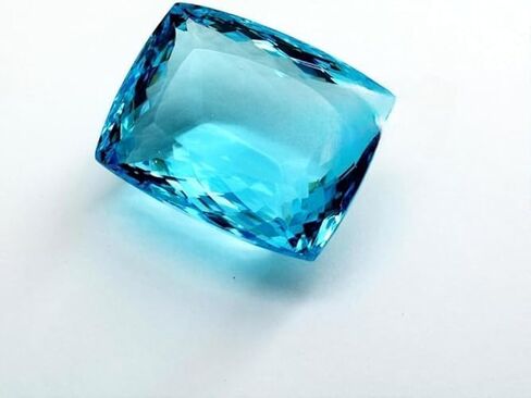 111 Carat Natural Blue Aquamarine Cushion Shape Certified Loose Gemstone for Jewellery Making in Saudi Arabia