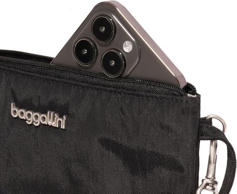 Baggallini RFID WRISTLET - حامل بطاقة محفظة RFID خفيفة الوزن 7.5 "× 4.5" in Saudi Arabia
