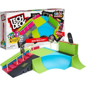 Tech Deck, Neon Mega Park X-Connect Creator, Customizable Glow-in-The-Dark Ramp Set with 2 Blind Skateboard Fingerboards, 90+ Pieces, Gift for Ages 6+