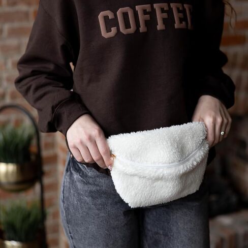 حقيبة حزام من الصوف للنساء حقيبة كروس بحزام شيربا مع حزام قابل للتعديل للخصر، والتمارين، والجري، هدايا رائجة (أسود) in Kuwait